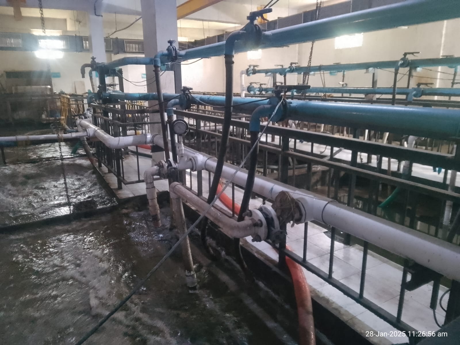 Clean Overhead Tank